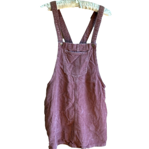 Forever 21 skirt overalls in dusty rose corduroy and pockets galore!